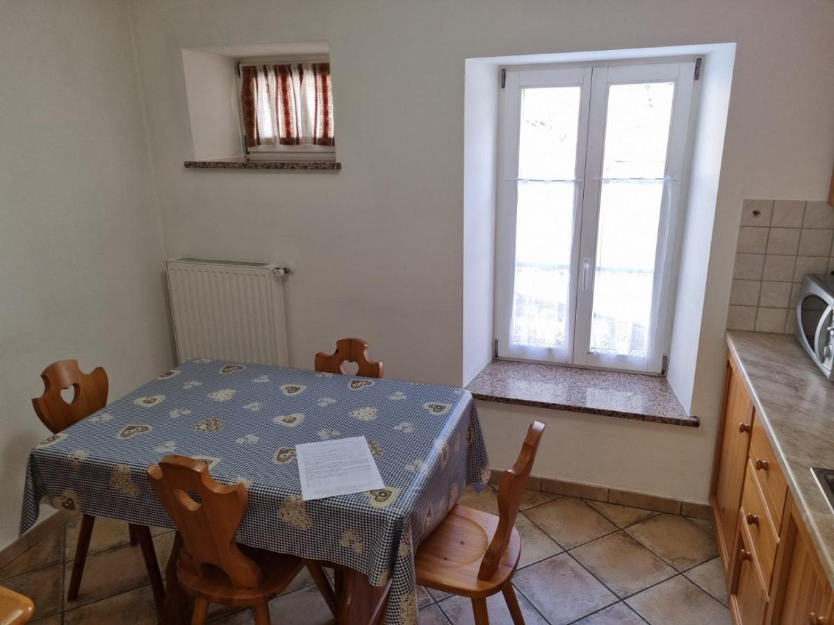 Chenina Apartment Canazei Bagian luar foto