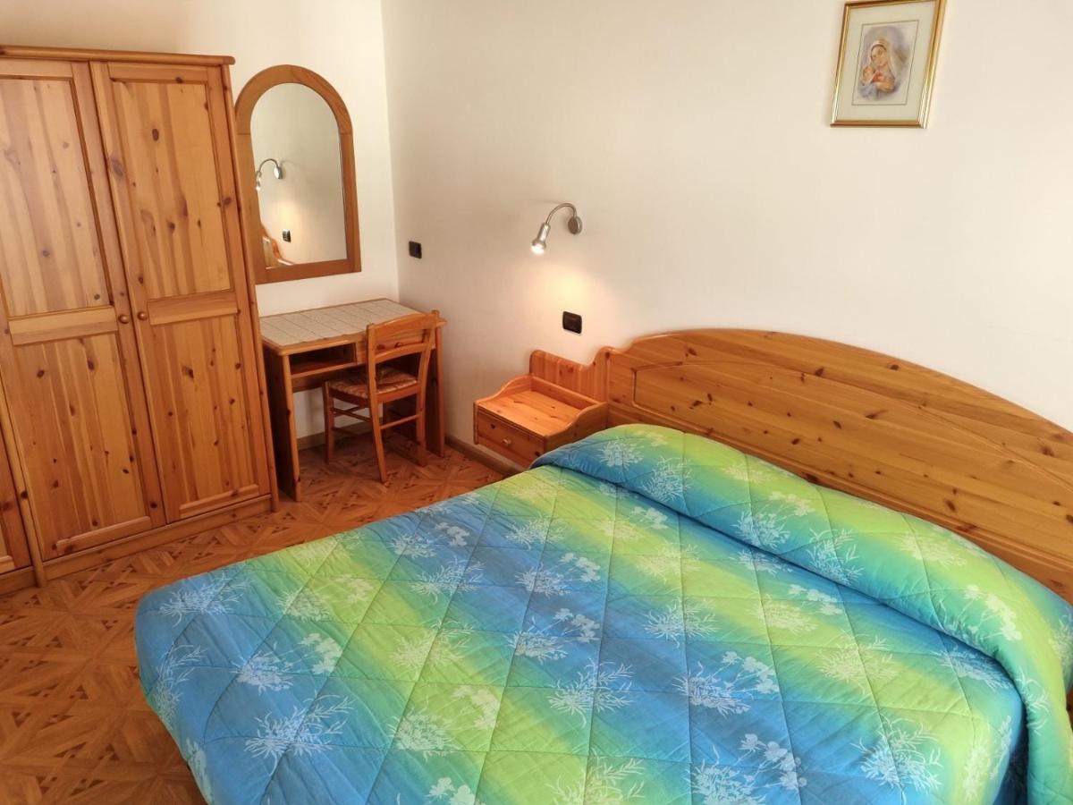 Chenina Apartment Canazei Bagian luar foto