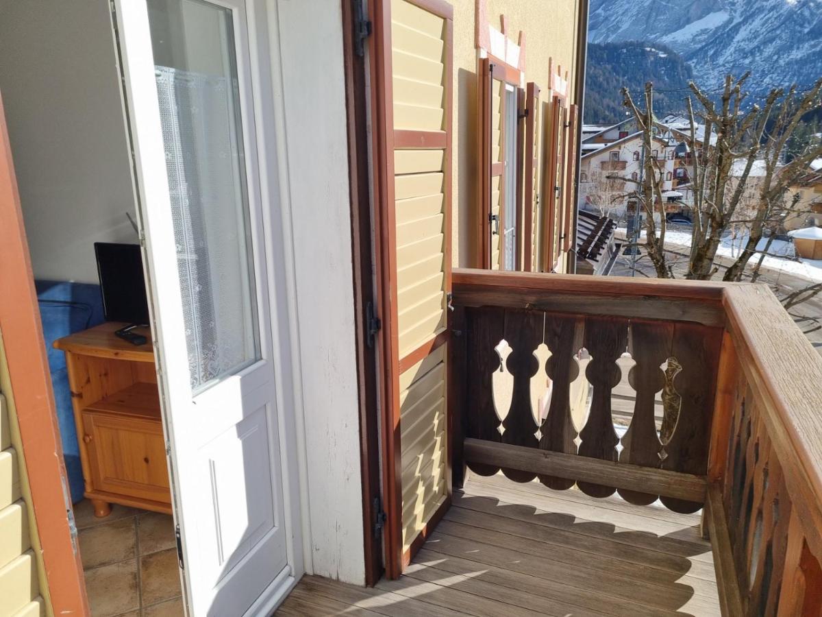 Chenina Apartment Canazei Bagian luar foto